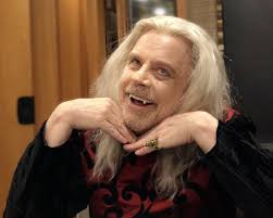 Just watched the episode of What We Do in the Shadows with Jackie Daytona  and MARK HAMILL as Jim the Vampire for the FIRST TIME! This show, dude. The  greatest. CAPS LOCK!