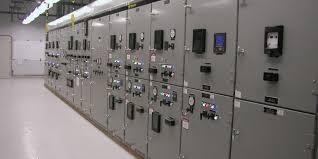 Le cabine pubbliche fanno capo a una società (ente distributore) che distribuisce l'energia elettrica alle utenze. Cabine Elettriche Mt Bt Icr Srl