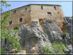 Epingle Sur Chateau Fort Languedoc Roussillon