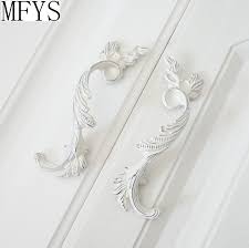 Sie können einfach mit nur kleinen werkzeugen installiert werden. 3 Paar Vintage Schublade Kommode Schrank Ziehgriff Knopf Griffe Eisenwaren Griffe Hangegriffe