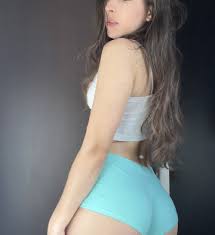 LittleDoll___ Free Live Webcam Show & XXX Chat | xHamsterLive