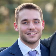 Carmen Paz Álvarez E., Latin America