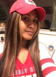 Daisy Hooper's Instagram, Twitter & Facebook