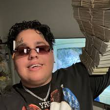 Dick average but my money long babe