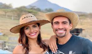 Cecy tendrá que arreglar el problema que tuvo con pato araujo la noche de supervivencia, y los rojos saldrán a apoyar a su. Pato Araujo Y Zudikey Rodriguez De Exatlon Anuncian Su Boda Estadio Deportes