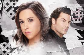 Crossword Mysteries: Riddle Me Dead (Téléfilm 2021)