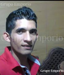 4S3S1N4N A B4L4Z0S A EMPLEADO DE...