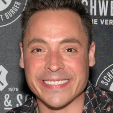 Watch Beat Bobby Flay