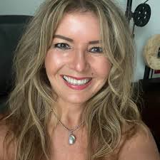 Happiest of birthdays to the best person I know, Thomas Tadlock. You  literally saved my life 20 years ago when you designed the diet that healed  me from 12years of chronic lupus.