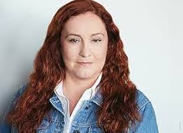 Laura Mceachern's Instagram, Twitter & Facebook