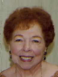 Loretta Hinds's Instagram, Twitter & Facebook