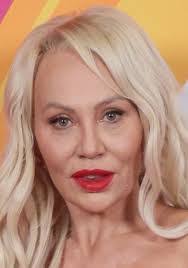 Monika Krol's Instagram, Twitter & Facebook