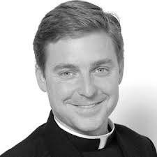 Former Episcopal priest approved to seek ordination