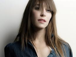 There is a limit for your love means, your love is incomplete. Feist Limit To Your Love Gehort Jetzt James Blake Laut De Interview