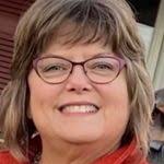 Cheryl Thiele's Instagram, Twitter & Facebook