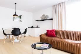 Choose one of the monsieur cannibale's specialities to accompany your cocktail with! Appartement Suite Penthouse Hotel Nelson