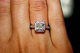 Cleaning Platinum Diamond Ring With Windex