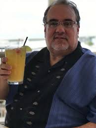 Francisco Monteagudo's Instagram, Twitter & Facebook