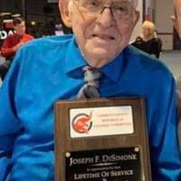Joe DiSimone receives Lifetime Service Award