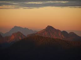 The mountain is located at the head of or creek, completely within the coquitlam watershed. Coquitlam Mountain Weather Forecast 1583m
