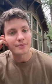 𝗦𝗔𝗬 𝗬𝗘𝗦 𝗜𝗙 𝗬𝗢𝗨 𝗟𝗢𝗩𝗘 MY COMEDIES 🎤❤️