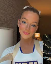 Katie Murden's Instagram, Twitter & Facebook