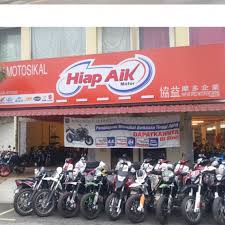 Jom tengok video ini kedai basuh motor terbaik di shah alam, untuk mengetahui lokasi sila search facebook/instagram : Kedai Motor Kedai Aksesori Motor Tyre Shops Near You