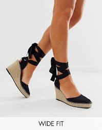 Intérieur doublé cuir souple et agréable. Espadrilles Talons Compenses 322fab