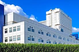 Cnas generally work in hospitals, nursing homes, and rehabilitation and hospice centers. 5 Workplace Options For Medical Assistants Woodruff Medical