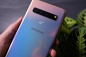 These types of camera accessories are great for taking wide angled shots. The Samsung S10 S Cameras Get Ultra Wide Angle Lenses And More Ai Smarts Techcrunch