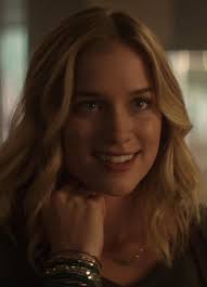 È così bella che fa male 😭😭 : r/YouOnLifetime