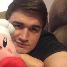 Seth Latham's Instagram, Twitter & Facebook