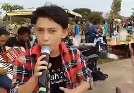 verse dm gm pertama kali c f ku kenalkan dirimu bb gm em a betapa indahnya bila kau senyum. Shaa Lasak Bukan Nak Jadi Lelaki Hiburan Mstar