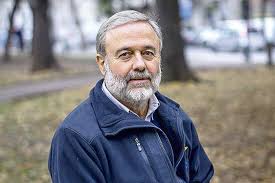 Hoy lunes 11 de enero, finaliza el plazo para realizar este proceso, en donde los ciudadanos de forma voluntaria podrán patrocinar a candidatos independientes de la convención constituyentes. Benito Baranda Ferran Candidato A Constituyente Independiente Por La Region Metropolitana Distrito 12 Chile Decidio Formalmente Un Proceso Para Reglas Nuevas Escritas Democraticamente Con Participacion De Independientes Paridad Y Representacion