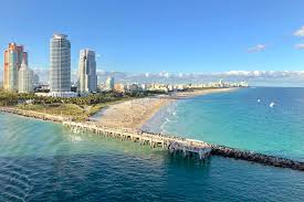 You'll still find it while strolling through the art deco district, throwing back cocktails at the. Sonne Strand South Beach 13 Insidertipps Fur Miami Beach