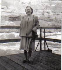 Beatrice Lillian Rabe Dettweiler (1929-2015)