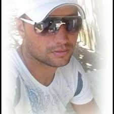 Stream Dani Valentin music