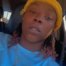 Neither is them loud ahhh shoes, but whatever you say Ronnie.