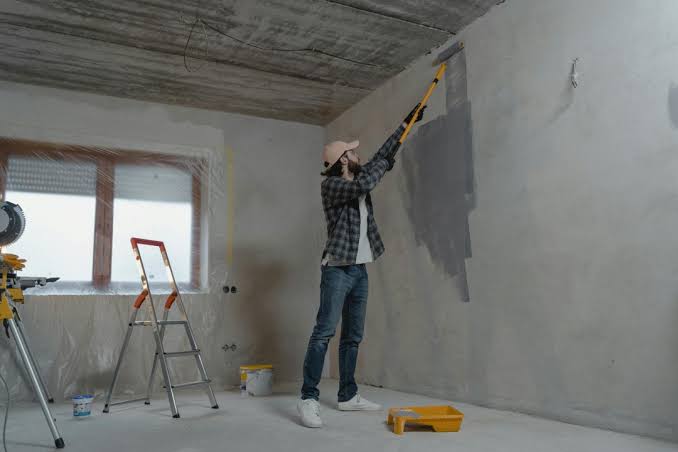 When to Hire Interior House Painters in Austin, TX