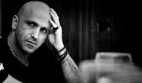 Jesús Cotta: «Dios se me cuela en los versos»