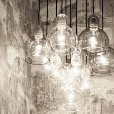 Cam Sarkit Aydinlatma Bu Urunu Tekli Ikili Uclu Olarak Uretebiliyoruz Yuvarlak Veya Dikdortgen Tesisatta Istenilen Olculerd Chandelier Art Bulb Glass Bulbs