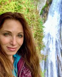 Thankful for another opportunity to go and see Sydney @sydneyblaire_ and  Jack @jackgobble ( and Mr. Ranger❤️) in the prettiest landscapes. I could  spend hours and hours just seeing every detail among