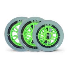 atom boom magic outdoor inline wheels