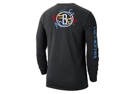 The first nets city edition merch has officially dropped online! Nike Nba Brooklyn Nets Courtside City Edition Long Sleeve Tee Black Price 37 50 Basketzone Net