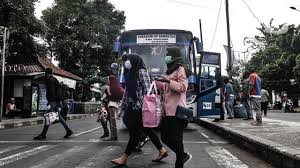 Ya, larangan mudik diberlakukan pemerintah akibat pandemi corona. Alasan Dibalik Larangan Mudik Lebaran 2021 Bisnis Liputan6 Com