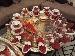 Pin By Asma Nayer On L Art De Table Traditionnelle Home Room Design Table Decorations Decor