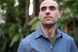 Casual Outdoor Headshot Shoot: Lukas Berger @ Swimming Pool