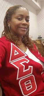 🥾🥾: Thank You Sigma Sigma Phi honor medical students who came out to  serve SODO today. One woman has a $300k student loan for her education so  far. Felt kind of bad