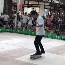 Animated Gif Trick Skateboard Skateboard Skateboarding Tricks Guys