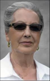 Suzanne Brouillard's Instagram, Twitter & Facebook